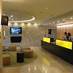 Hotel Aventura