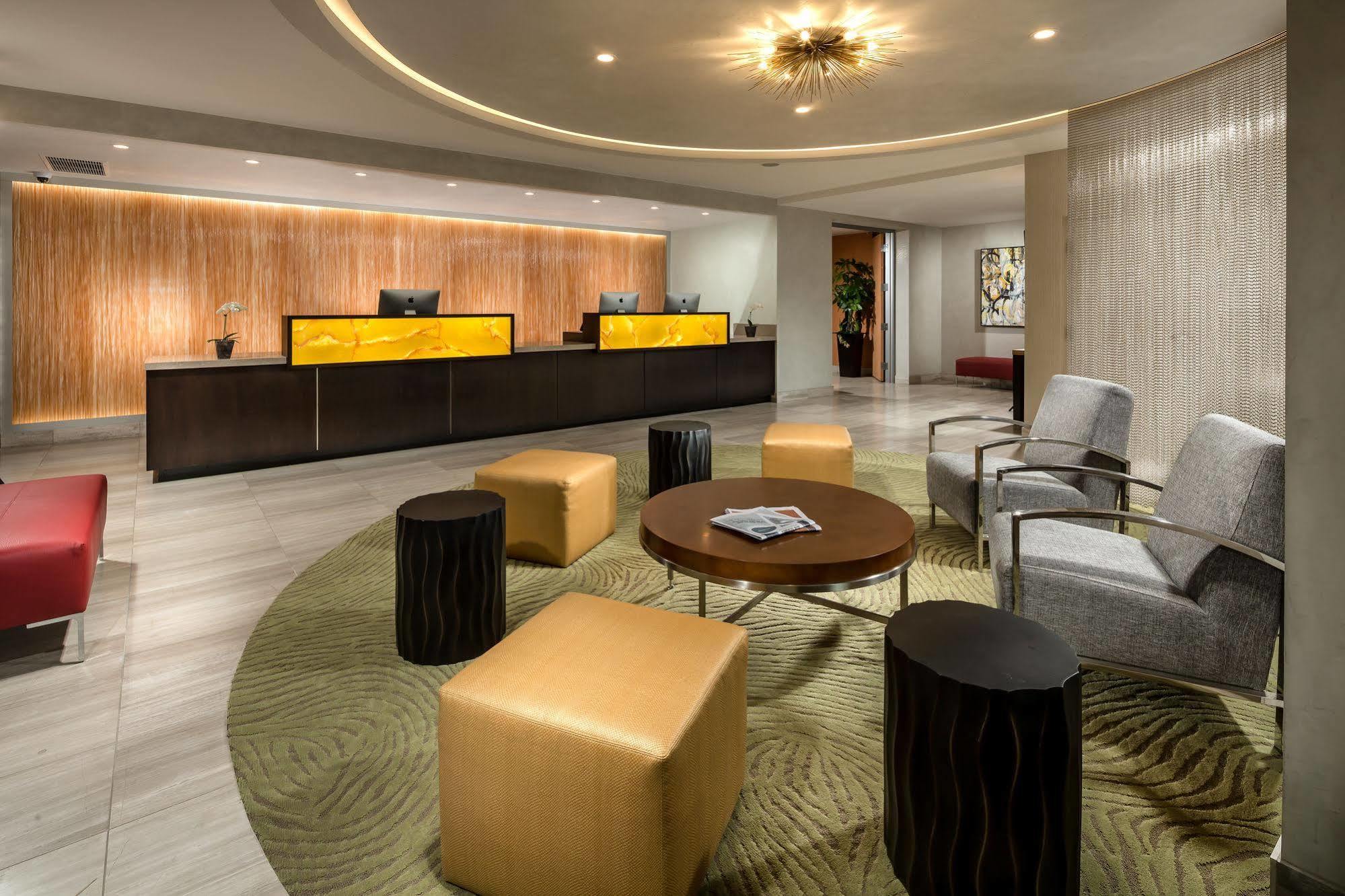 Hotel Aventura